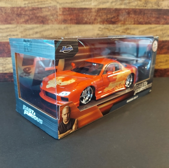 Mazda RX-7 Fast & Furious - Picture 2 of 7